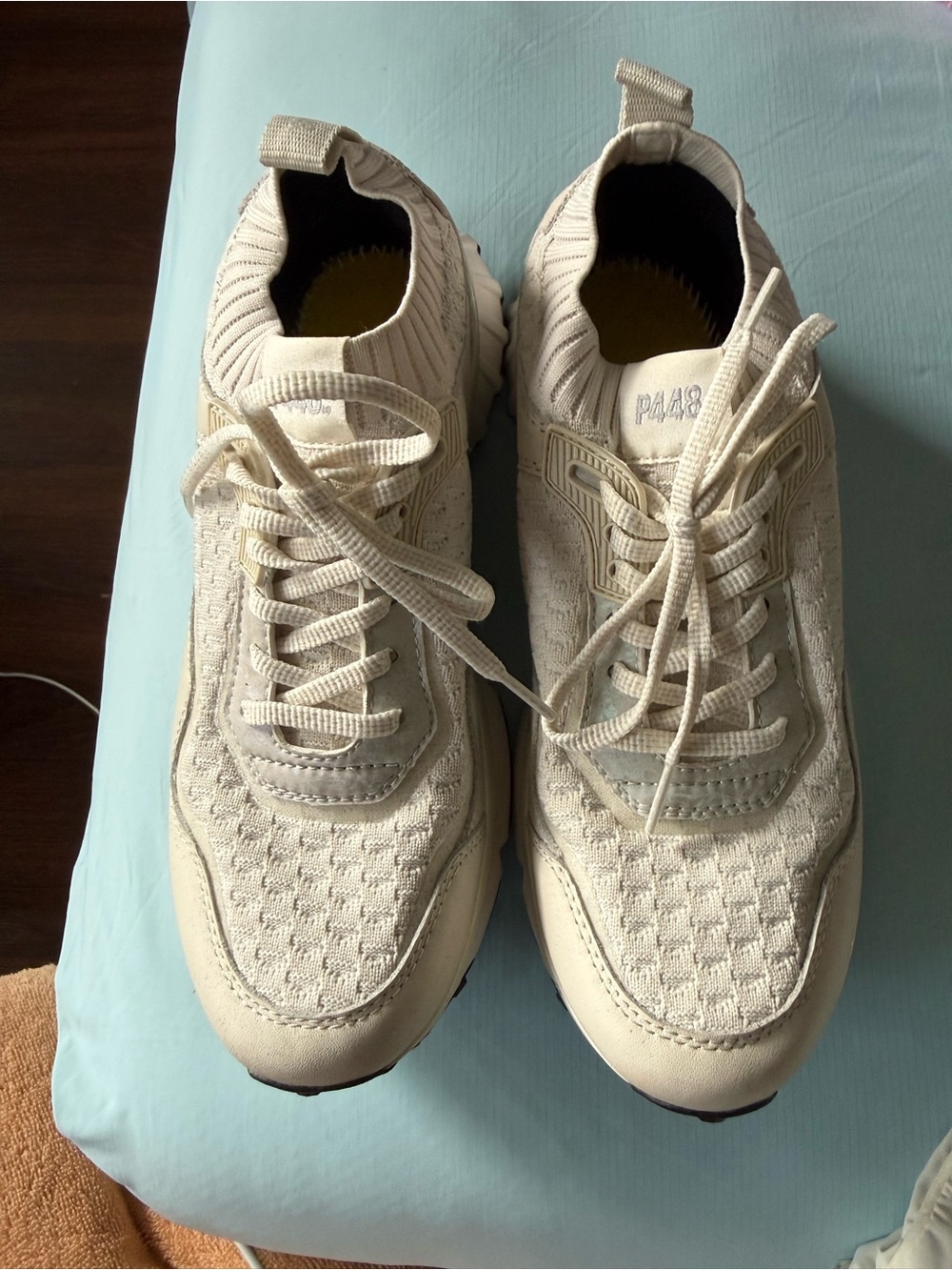 P448 Running Sneakers